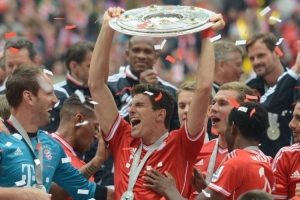 意媒：博洛尼亚无法保证在欧联注册阿斯拉尼，他觉得不受重视（意媒：博洛尼亚难确保阿斯拉尼入欧联名单，球员感到未被重视）