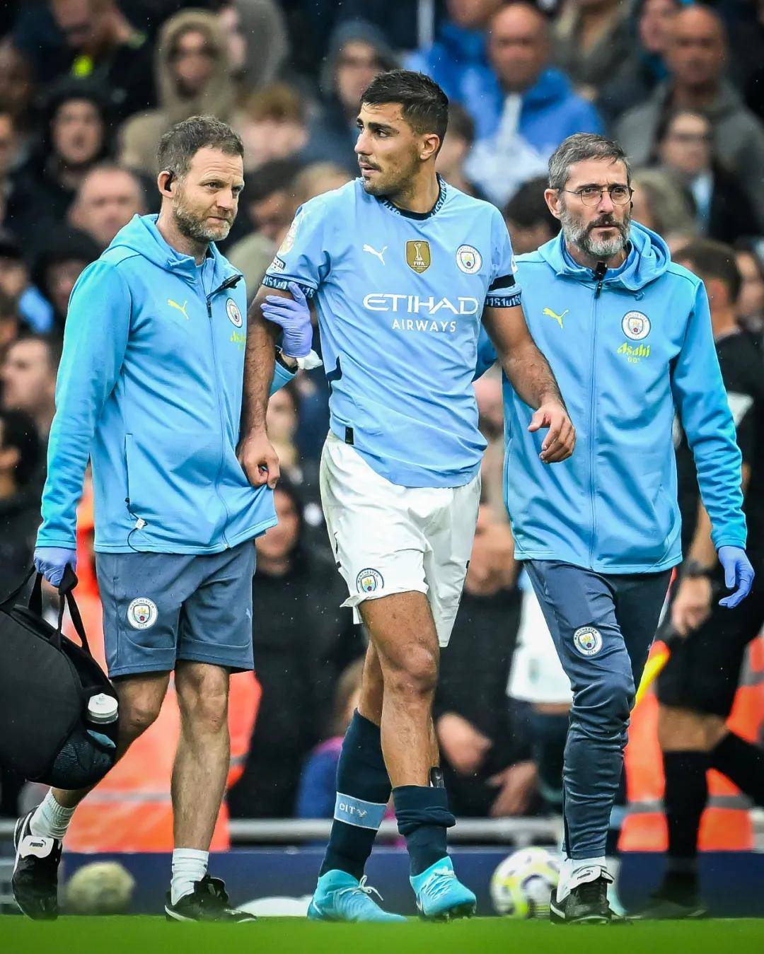 TA：纽卡正关注德甲市场，有意引进哈努斯和科贝尔（TA：纽卡盯上德甲市场，考虑签下哈努斯与科贝尔）