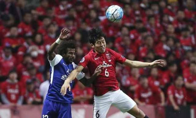 邮报：利物浦开会讨论了卡拉格的报道方式，队内多人对他不满