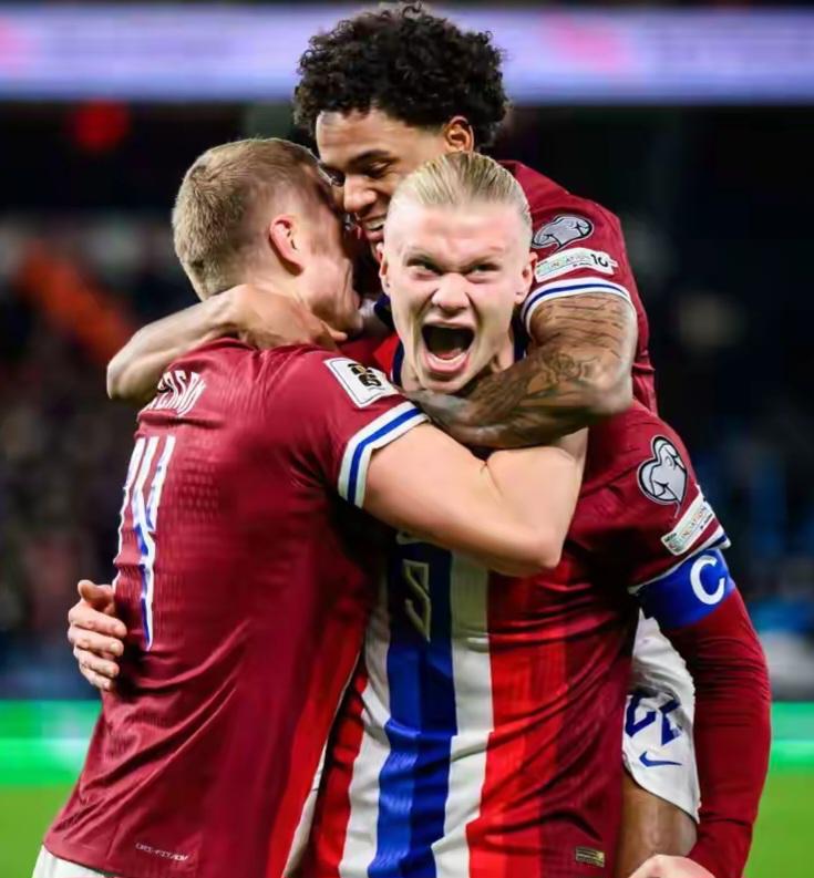 弗里克：拉菲尼亚未入选FIFA最佳阵简直是笑话，他配得上（弗里克：FIFA最佳阵容没有拉菲尼亚堪称笑话，他理应入选）