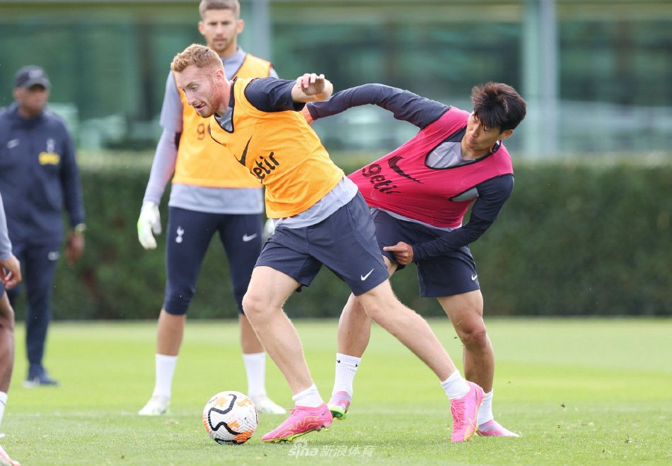 随着阿森纳2-0，切尔西1-3，利物浦1-1，英超最新积分榜出炉（英超积分榜最新出炉：阿森纳2-0，切尔西1-3，利物浦1-1）